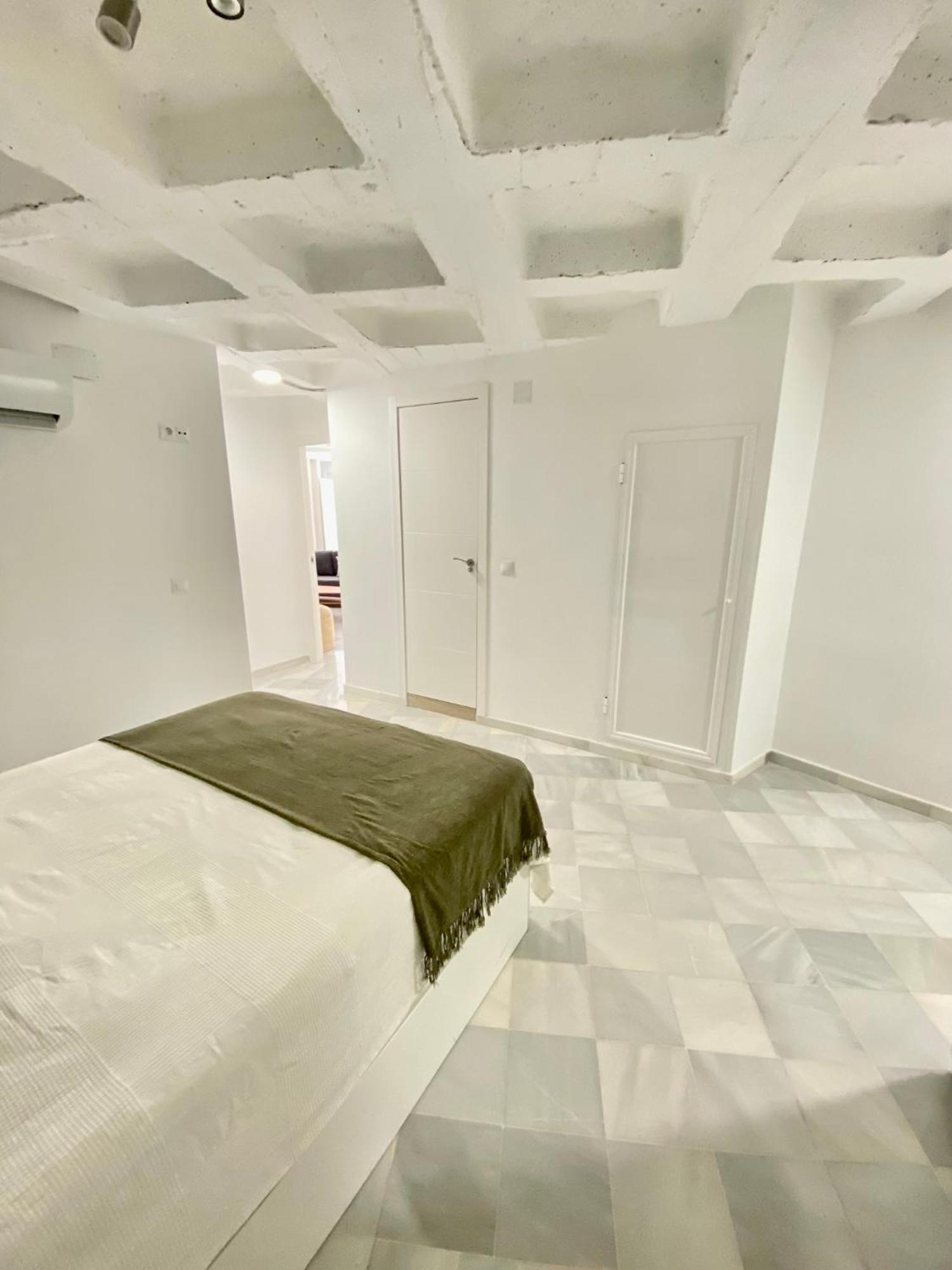 Apartamento 4Pax En Pleno Centro Plaza Salvador Σεβίλλη Εξωτερικό φωτογραφία